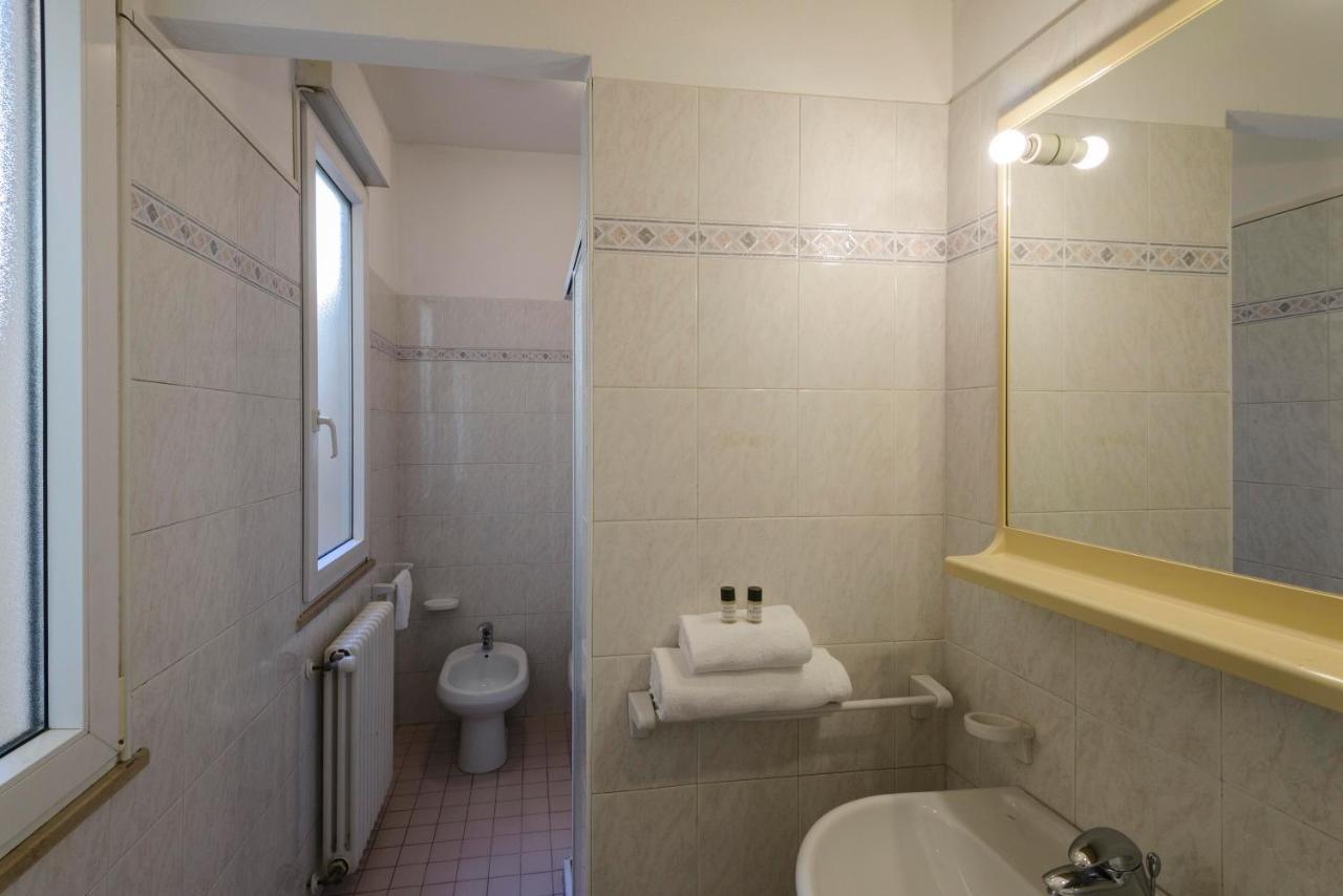 Residence Royal Rimini Exterior foto