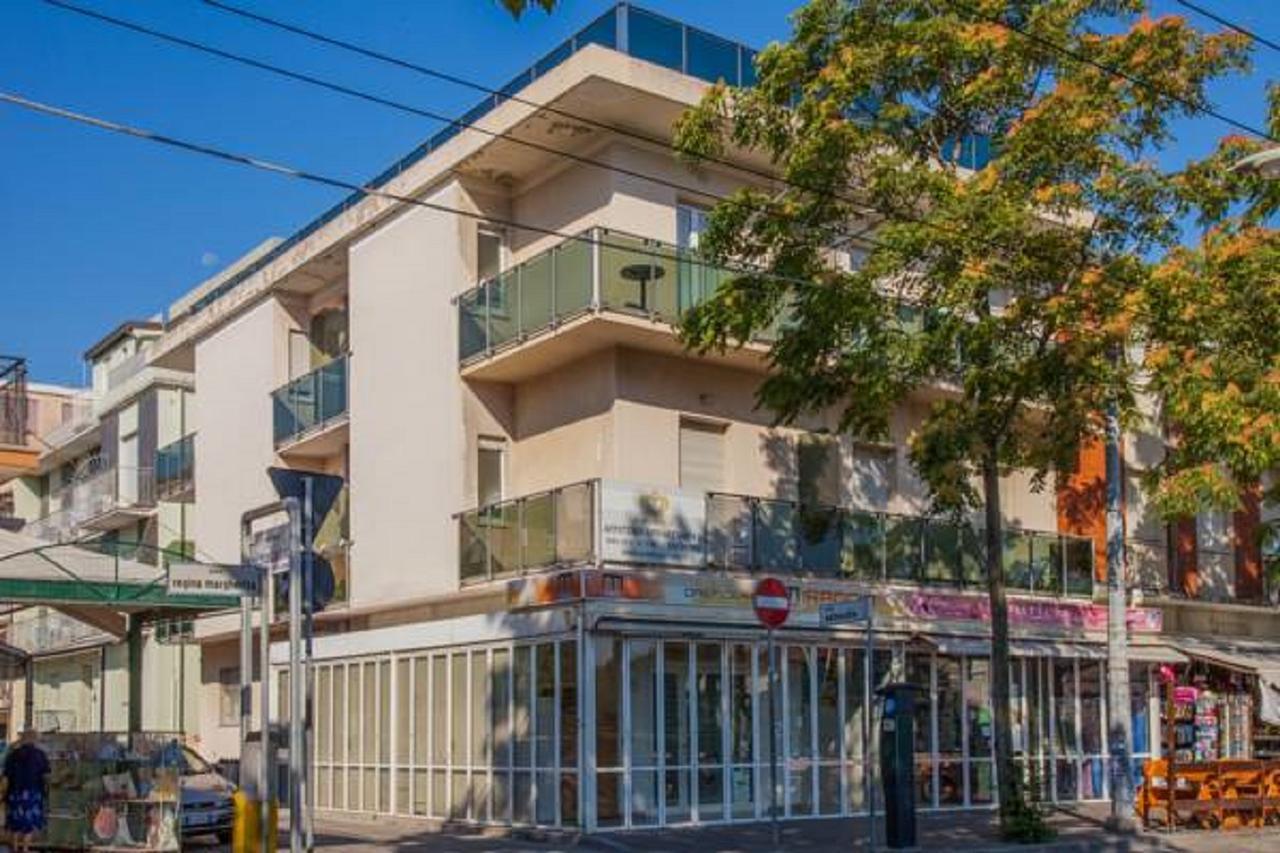 Residence Royal Rimini Exterior foto