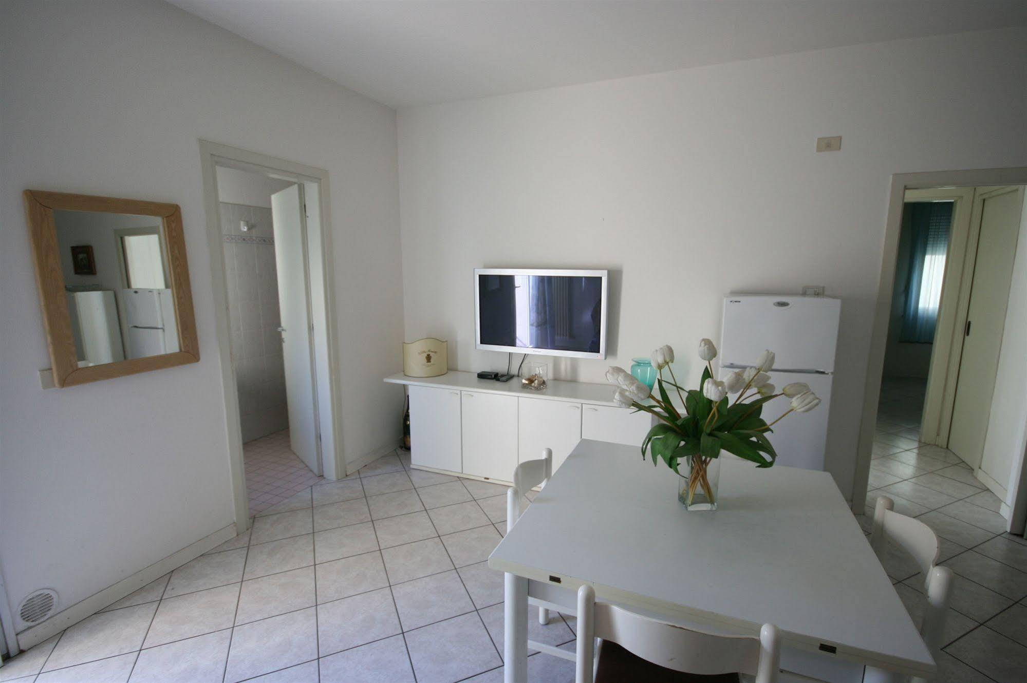 Residence Royal Rimini Exterior foto
