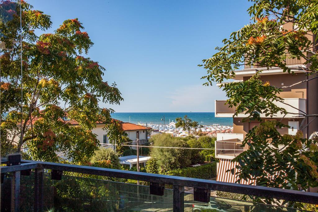 Residence Royal Rimini Cameră foto